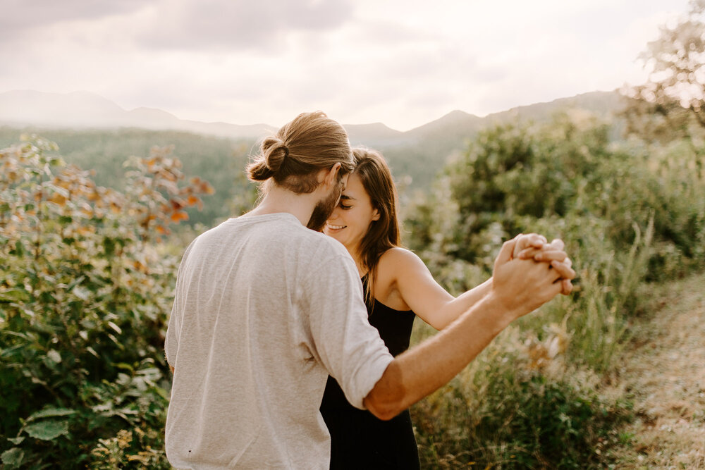 Asheville-In-Home-Engagement-by-Kara-McCurdy-32.jpg