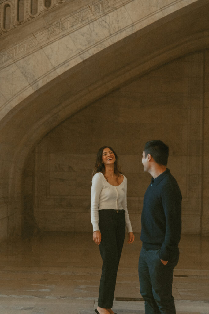 Rainy Day Engagement Session at the New York Public Library NYPL by Kara McCurdy Photography