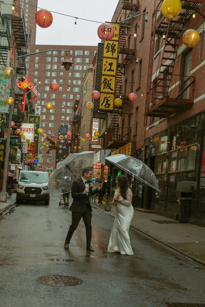 A City Hall Elopement Adventure Through Brooklyn and Manhattan | Heather + Zach