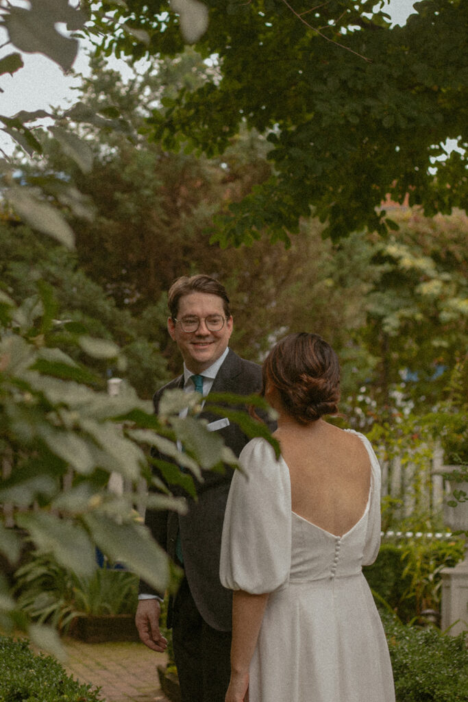 Summer Backyard BBQ Casual Wedding in Queens New York by Kara McCurdy Photography