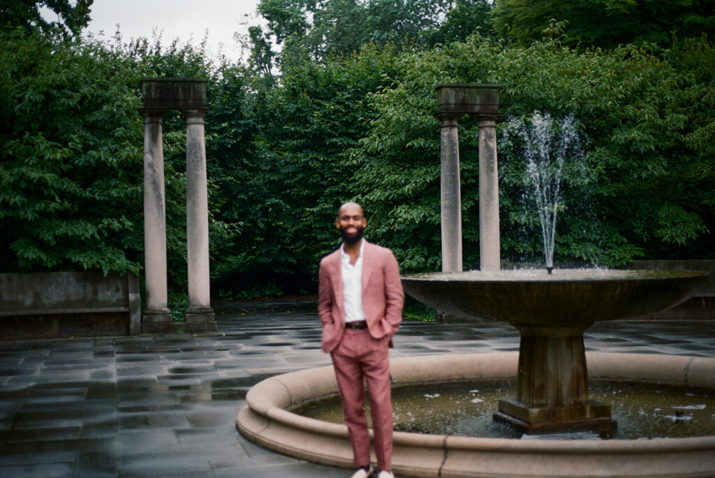 rainy elopement in new york city