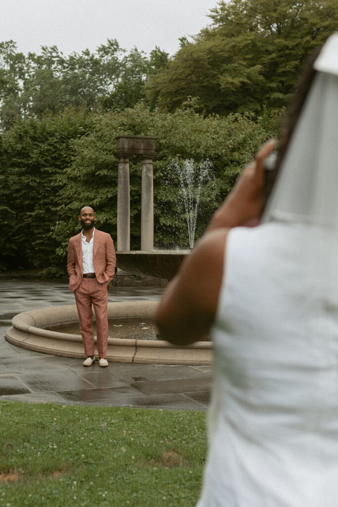 rainy elopement in new york city