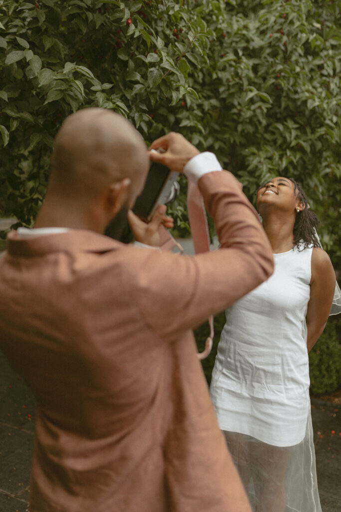 rainy elopement in new york city