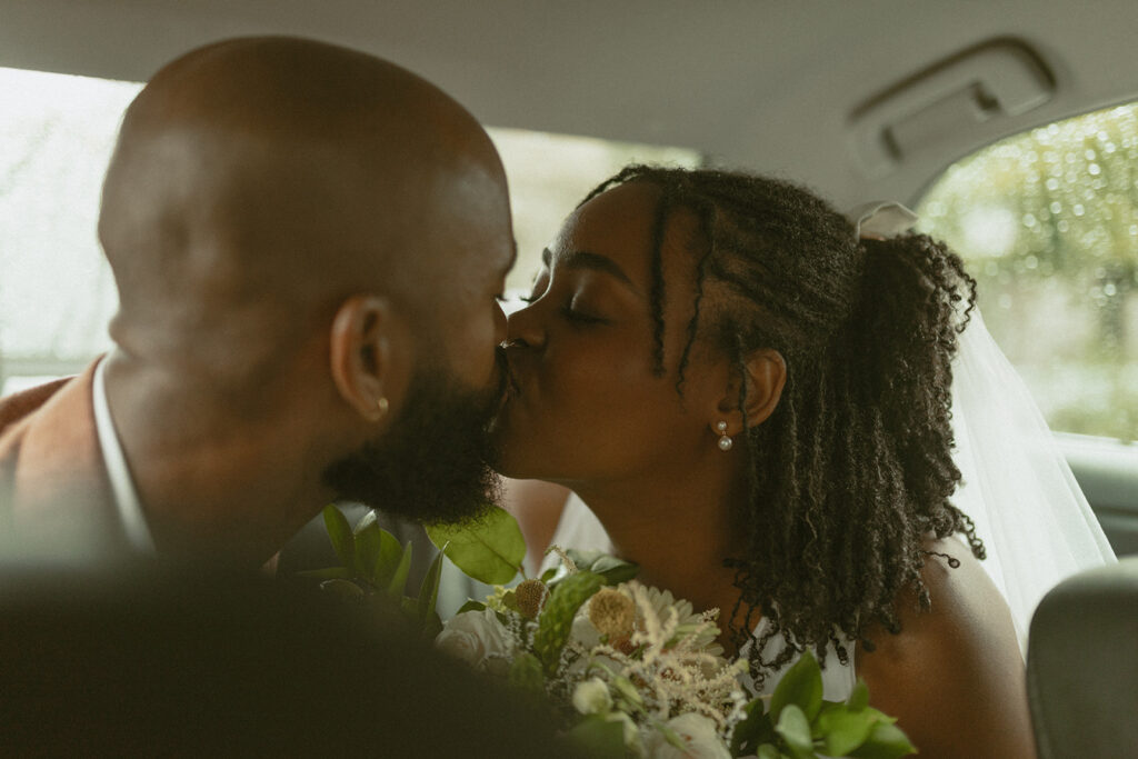 rainy elopement in new york city